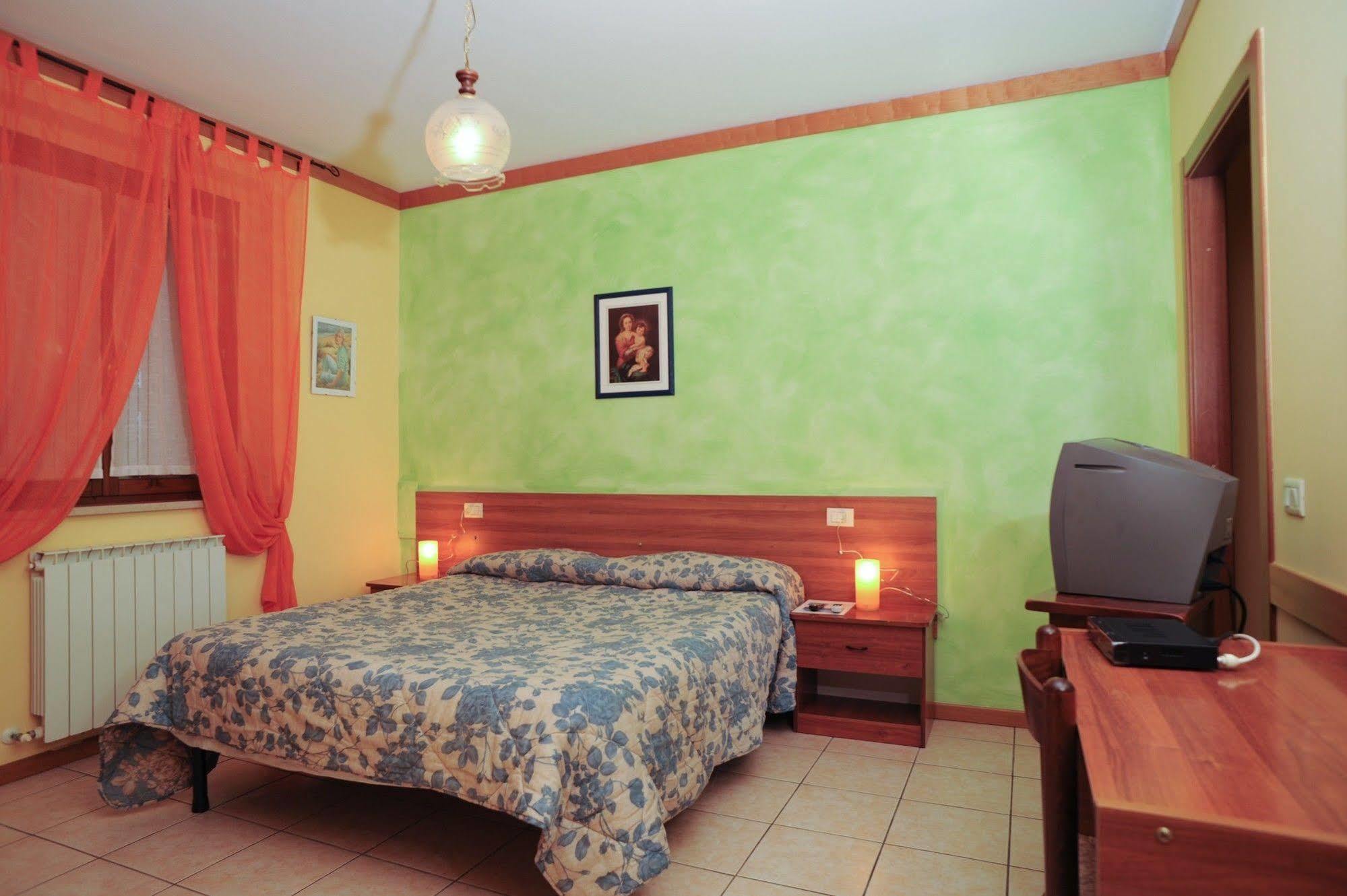 Agriturismo La Mora Asyż Zewnętrze zdjęcie