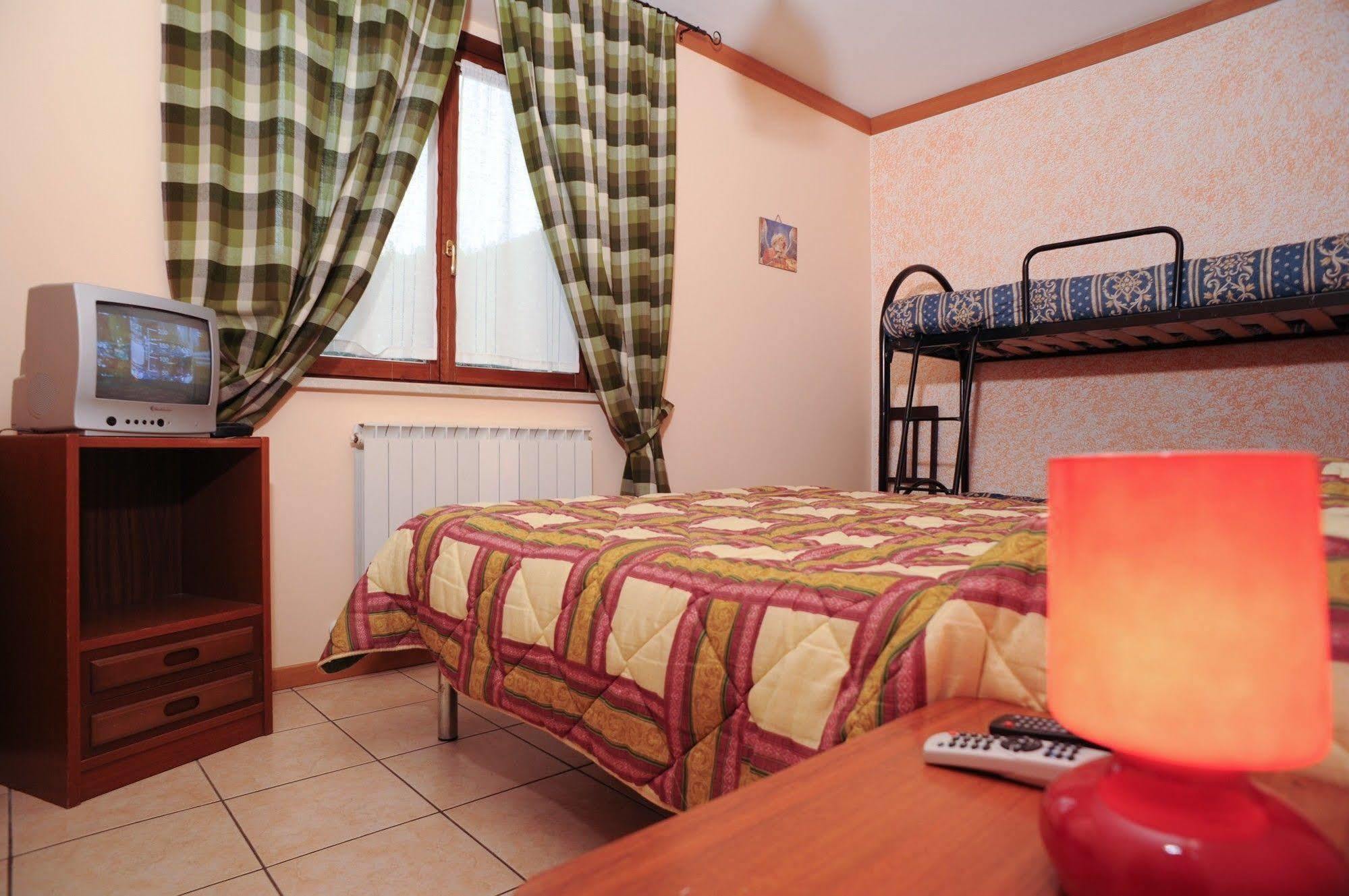 Agriturismo La Mora Asyż Zewnętrze zdjęcie